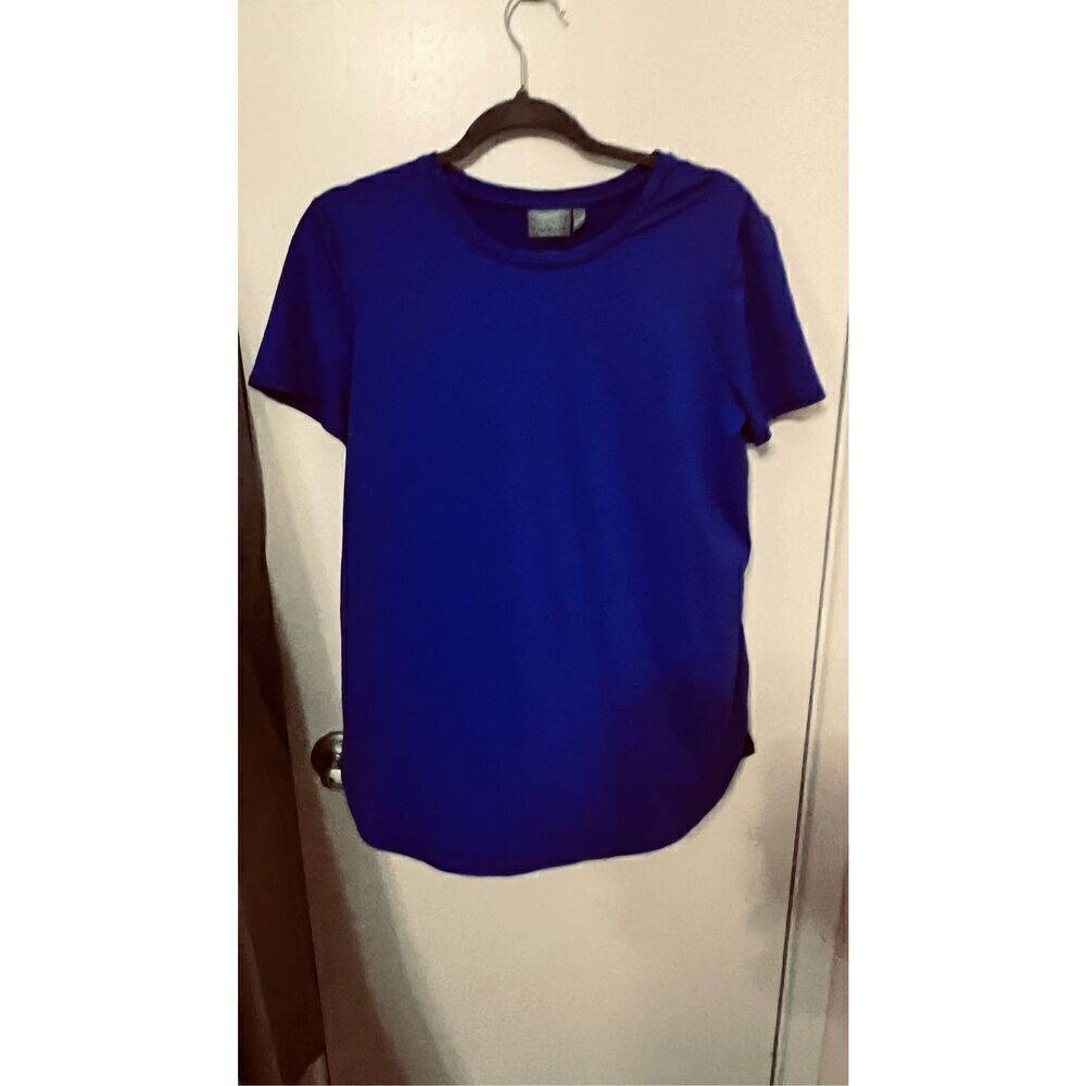 Athleta Blue Lightweight workout top shirt DRi Fit Size M (B)